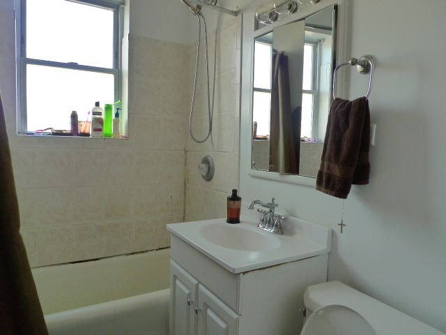 3022 North Pulaski Road, Unit 2C Chicago, IL 60641 - Photo 10 of 14