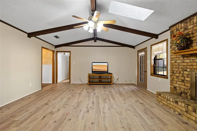 a view of entryway and hallway