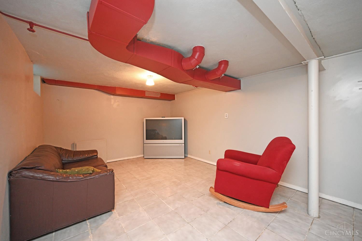 6770 Rollaway Road Cincinnati, OH 45236 - Photo 28 of 44 Gallery Image 28