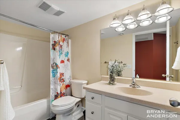 $795,000 | 4535 Canterwood Drive Northeast, Ada, MI 49301