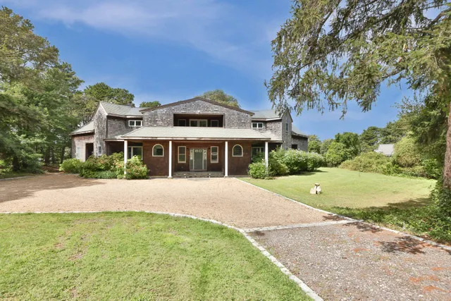 $4,395,000 | 267 Barnes Road, Oak Bluffs, MA 02557