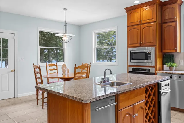 $4,395,000 | 267 Barnes Road, Oak Bluffs, MA 02557