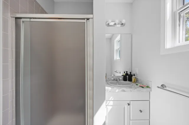 $4,395,000 | 267 Barnes Road, Oak Bluffs, MA 02557