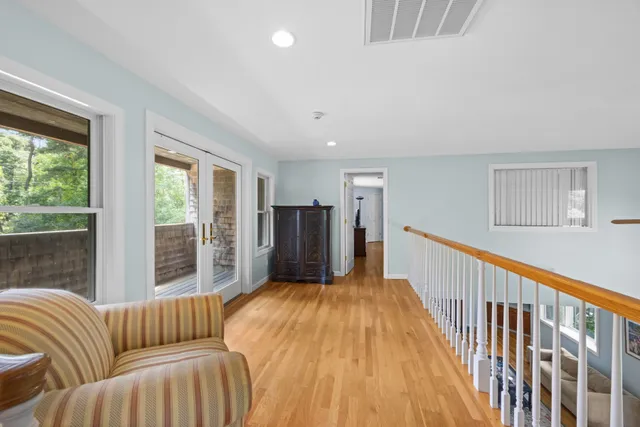 $4,395,000 | 267 Barnes Road, Oak Bluffs, MA 02557