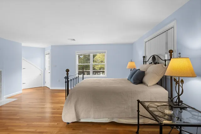 $4,395,000 | 267 Barnes Road, Oak Bluffs, MA 02557