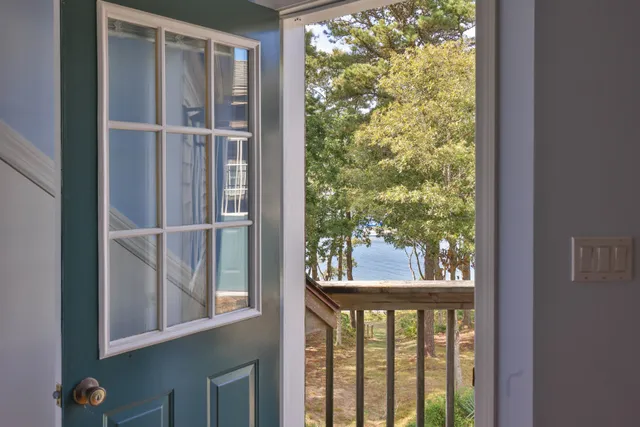 $4,395,000 | 267 Barnes Road, Oak Bluffs, MA 02557