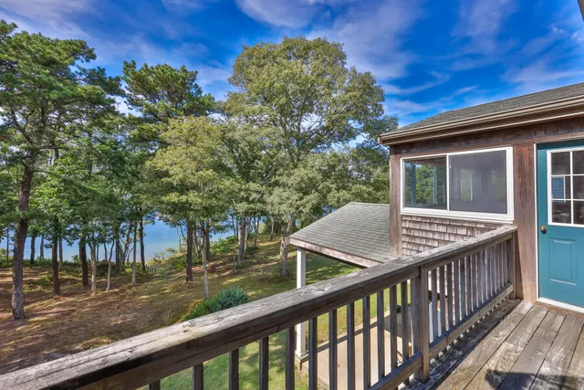 $4,395,000 | 267 Barnes Road, Oak Bluffs, MA 02557