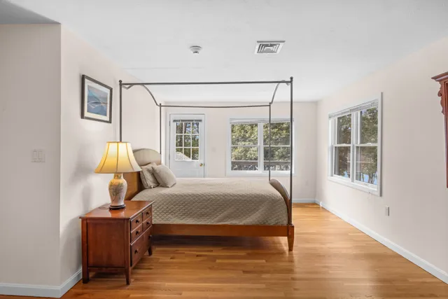 $4,395,000 | 267 Barnes Road, Oak Bluffs, MA 02557