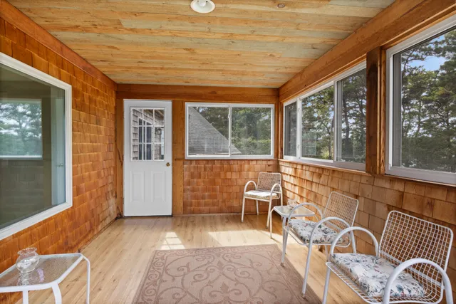 $4,395,000 | 267 Barnes Road, Oak Bluffs, MA 02557