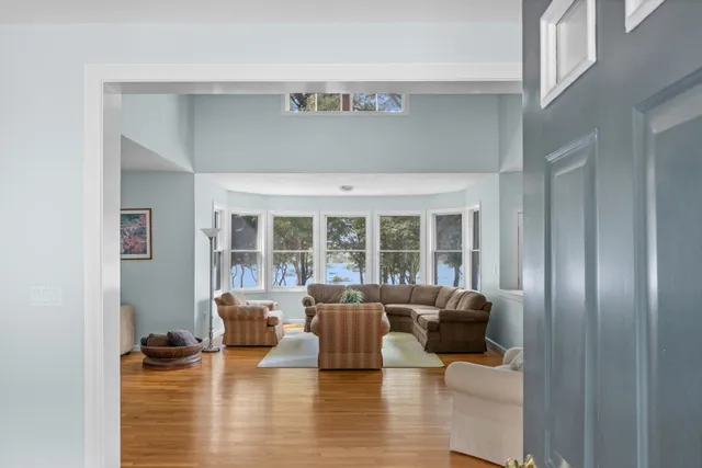 $4,395,000 | 267 Barnes Road, Oak Bluffs, MA 02557