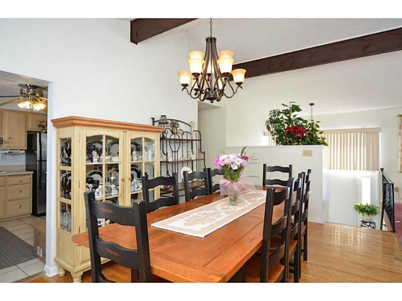 167 McIntyre Road Pittsburgh, PA 15237 - Photo 7 of 25 Dining Room.