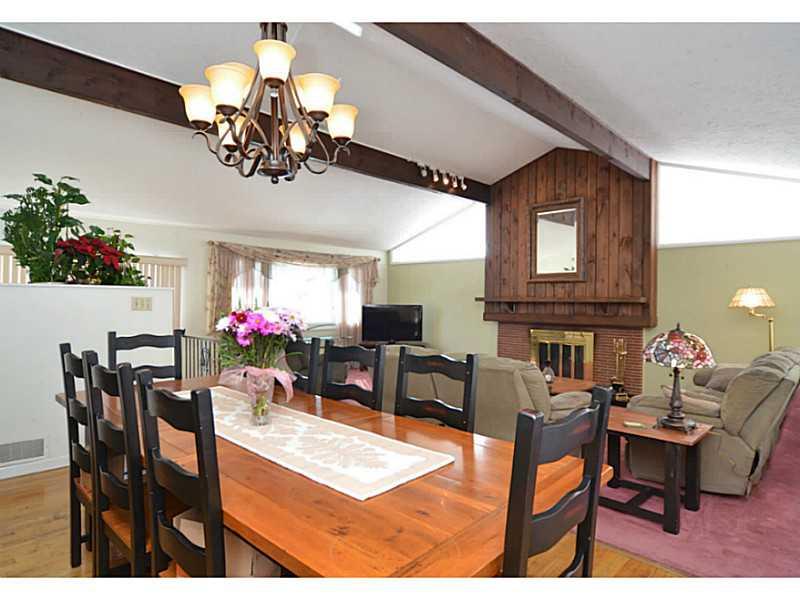 167 McIntyre Road Pittsburgh, PA 15237 - Photo 8 of 25 Dining Room. Over looking the great room