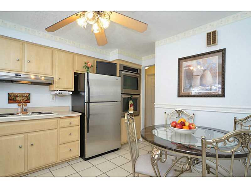 167 McIntyre Road Pittsburgh, PA 15237 - Photo 9 of 25 Kitchen. Updated kitchen!
