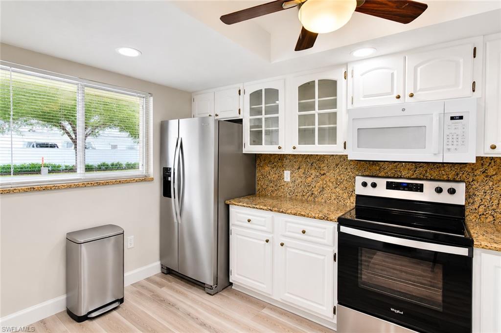 2340 Naples Trace Circle, Unit 2 Naples, FL 34109 - Photo 6 of 23