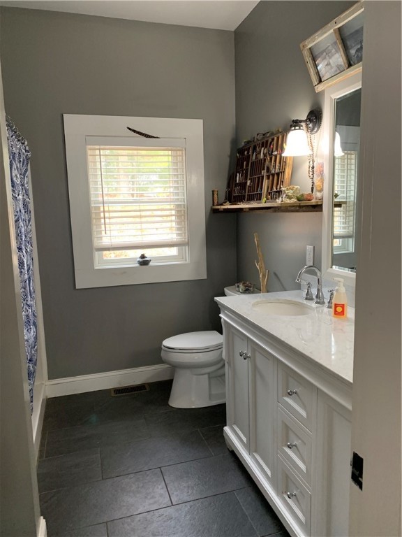 9 Hollow Road North Smithfield, RI 02896 - Photo 10 of 19 Gallery Image 10