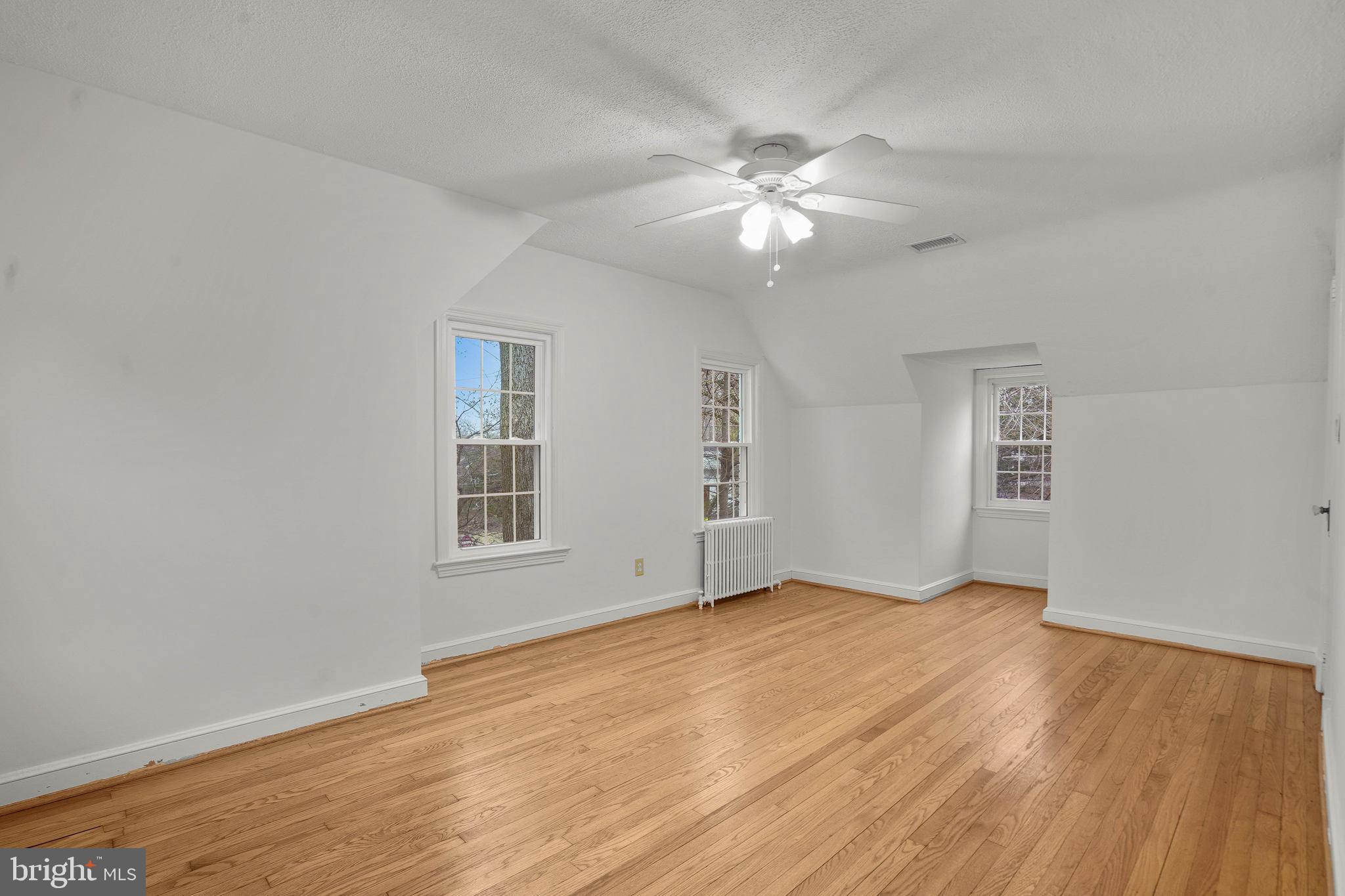 1601 Grace Church Road Silver Spring, MD 20910 - Photo 26 of 60