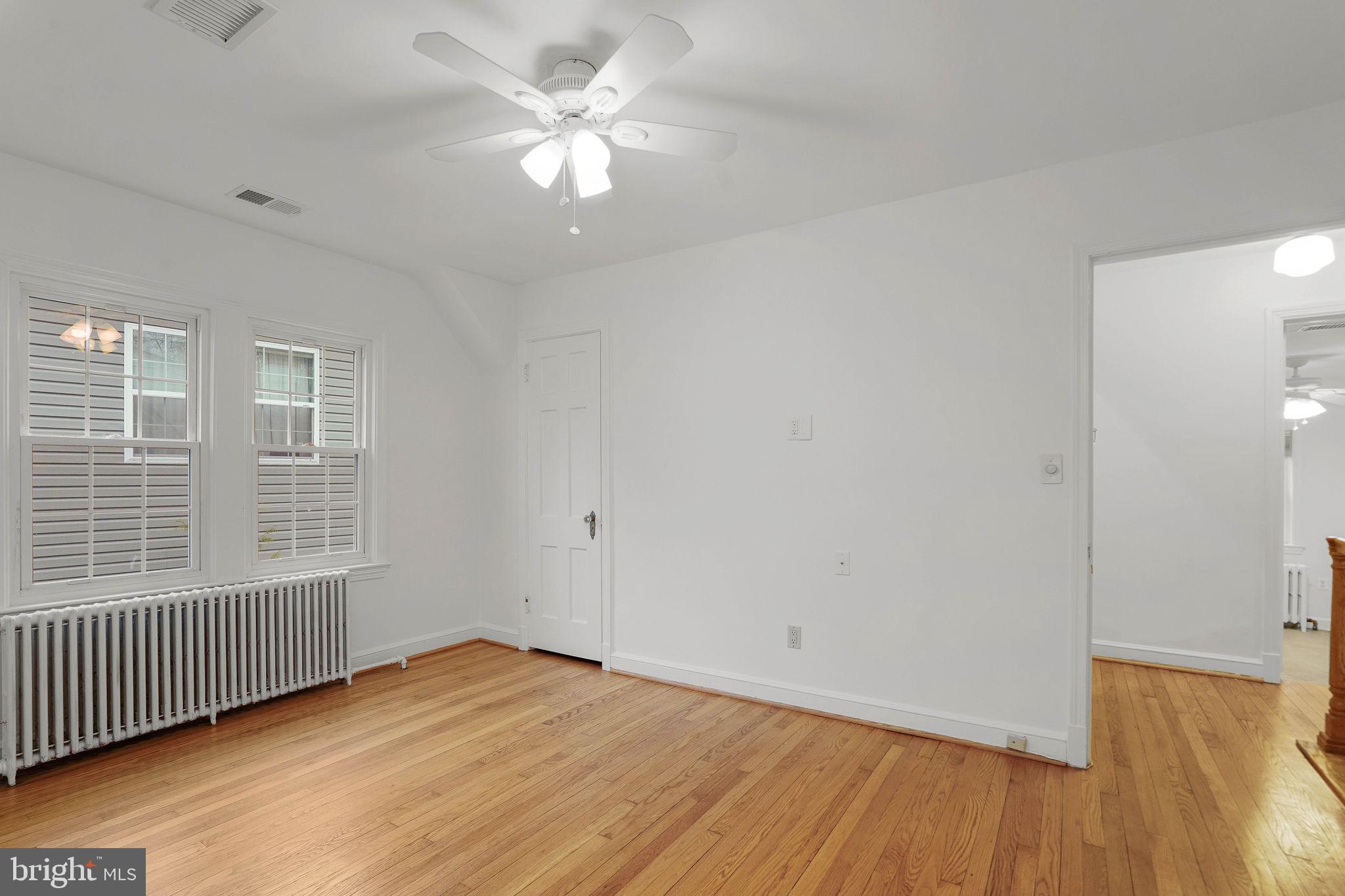 1601 Grace Church Road Silver Spring, MD 20910 - Photo 33 of 60
