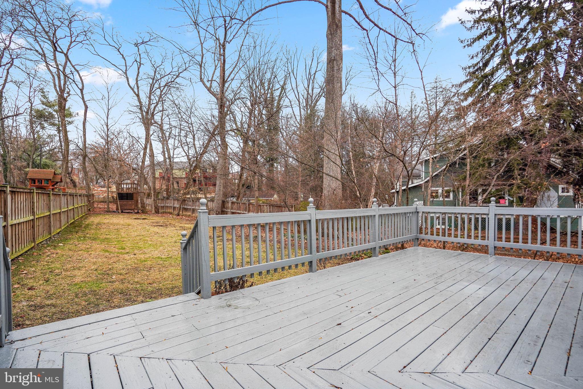 1601 Grace Church Road Silver Spring, MD 20910 - Photo 46 of 60
