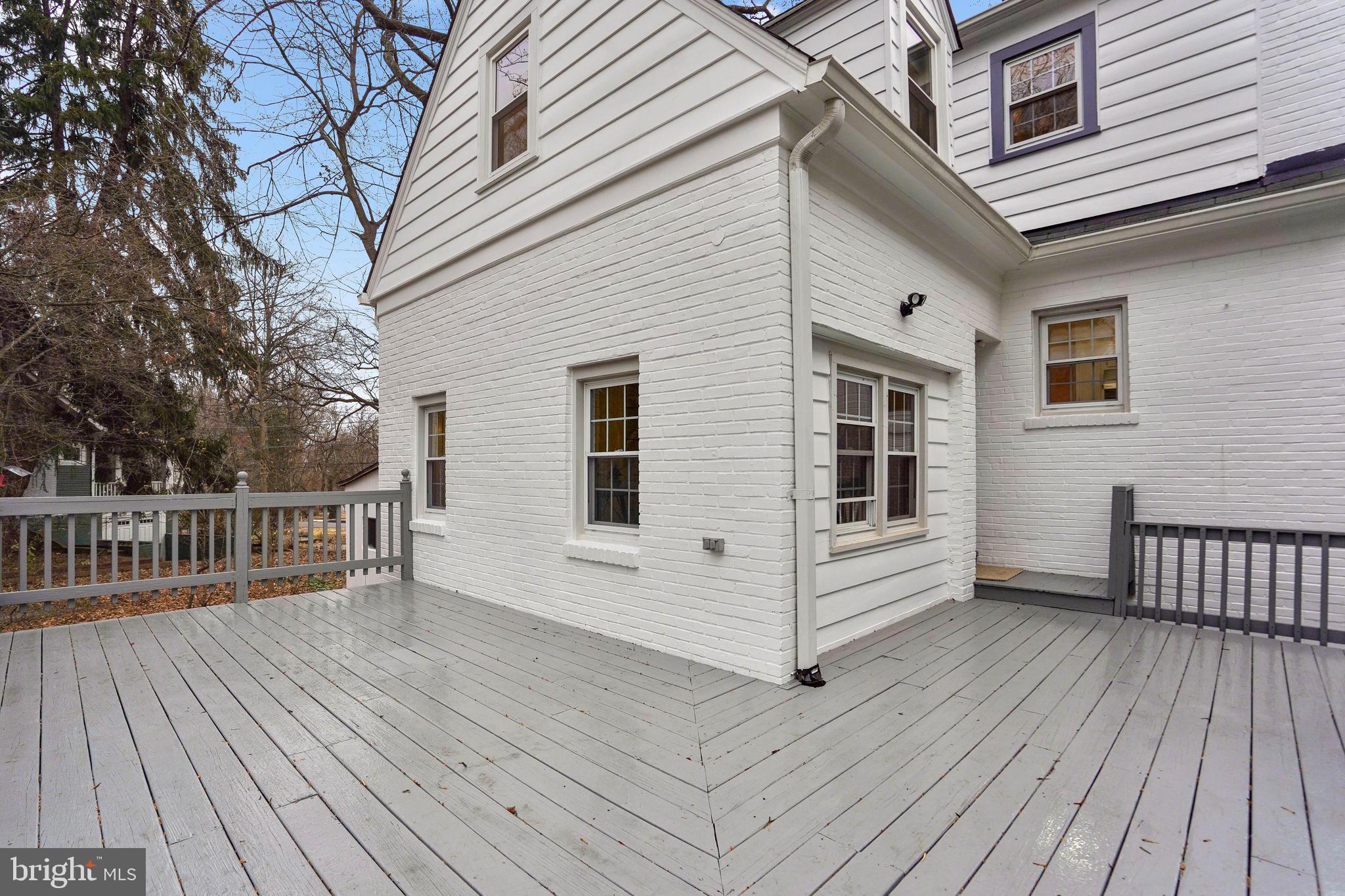 1601 Grace Church Road Silver Spring, MD 20910 - Photo 47 of 60