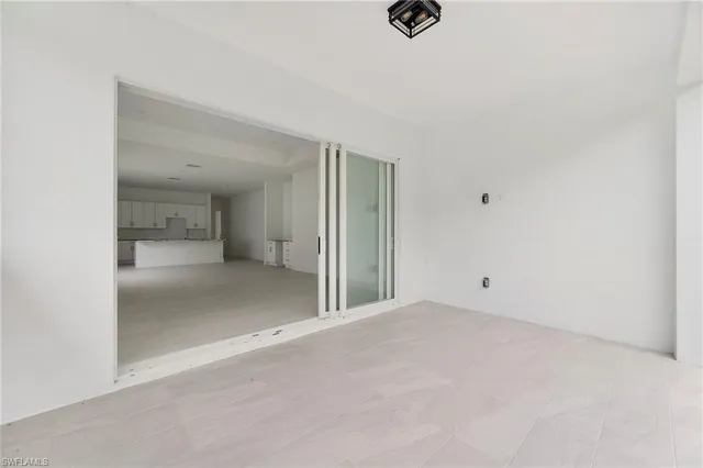 a view of backyard with garden