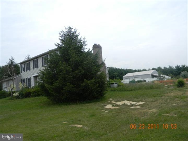 173 Bordentown Georgetown Road Chesterfield, NJ 08515 - Photo 7 of 24 Pool