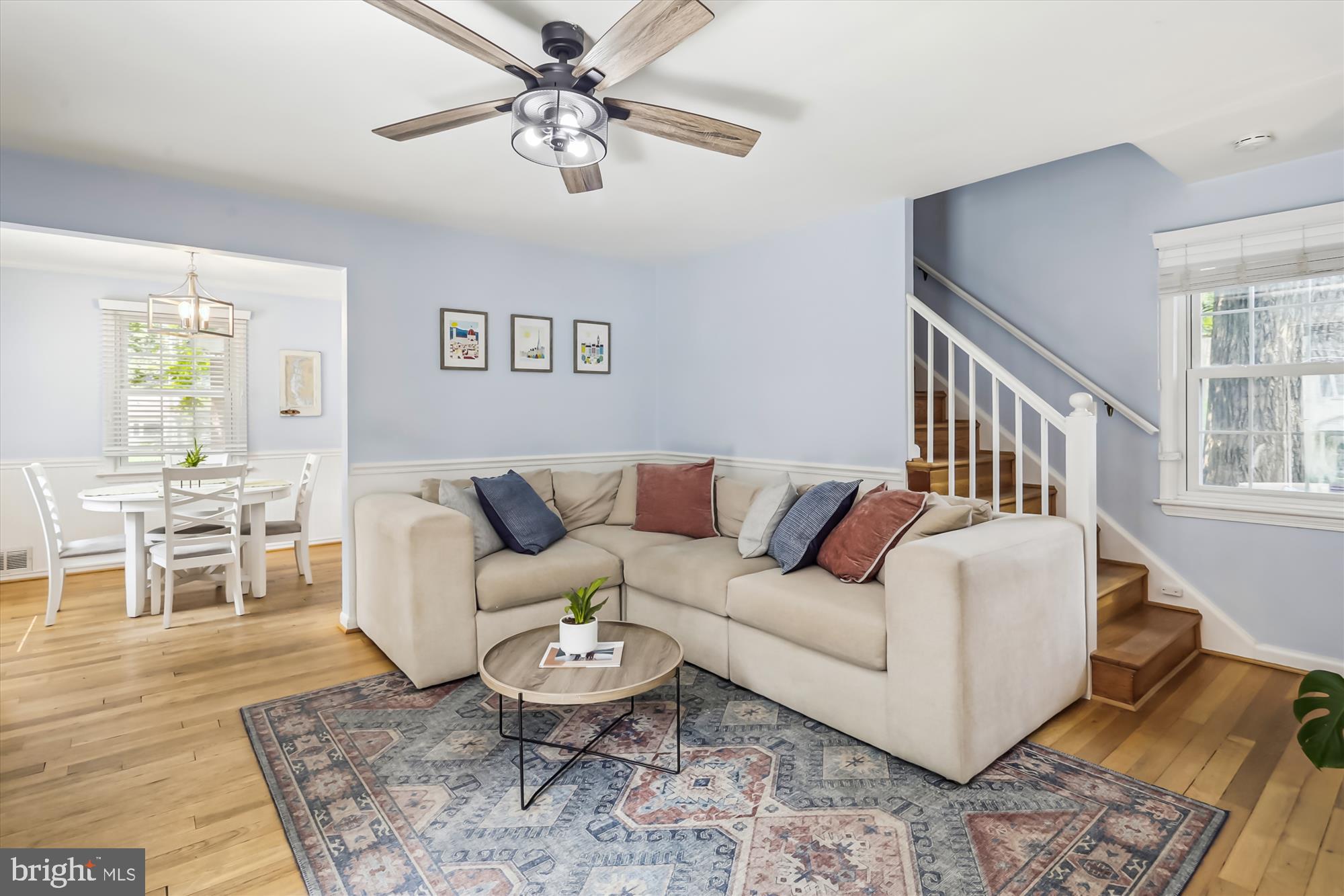 9918 Big Rock Road Silver Spring, MD 20901 - Photo 12 of 35 Living Room