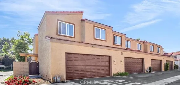 $699,000 | 2766 Via Hacienda, Unit 102, Fullerton, CA 92835