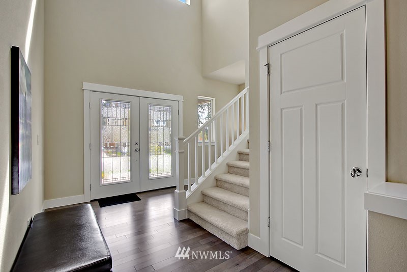 3721 226th Place Southeast Bothell, WA 98021 - Photo 3 of 19