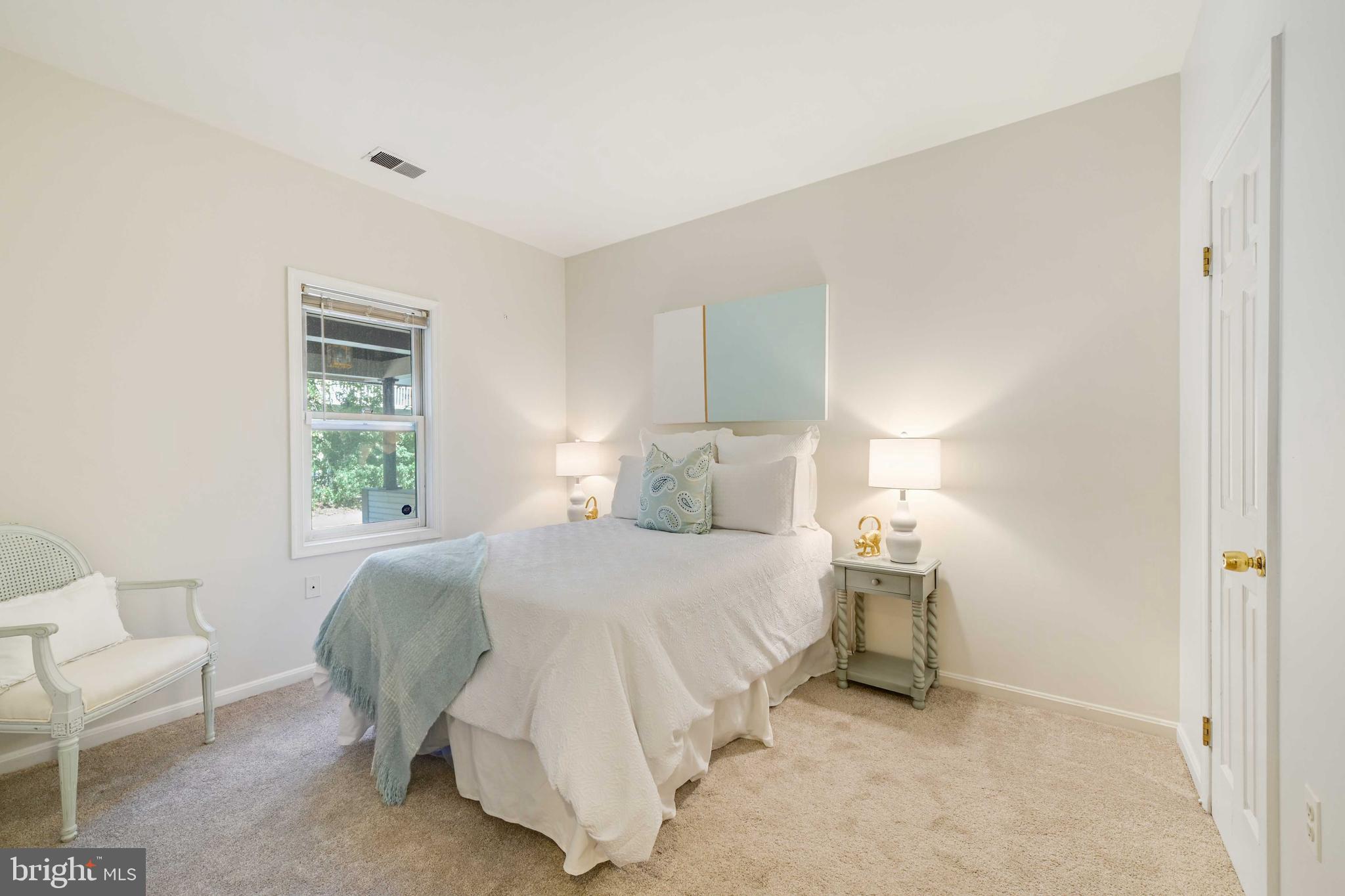 4202 Roland Avenue, Unit 104 Baltimore, MD 21211 - Photo 18 of 37 Bedroom #1