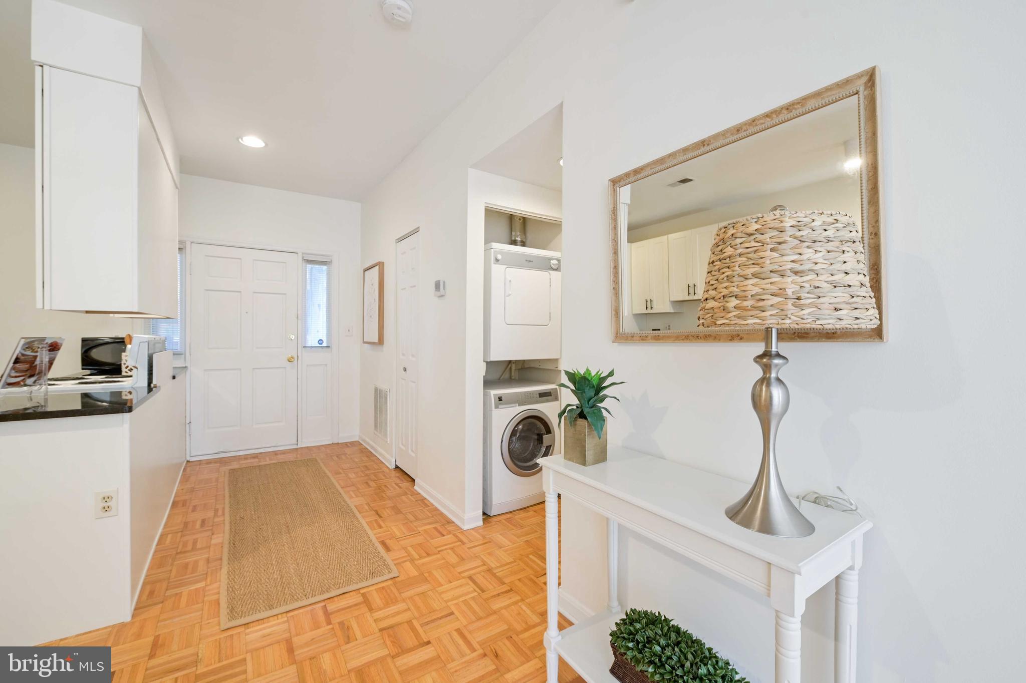 4202 Roland Avenue, Unit 104 Baltimore, MD 21211 - Photo 8 of 37 Parquet wood flooring