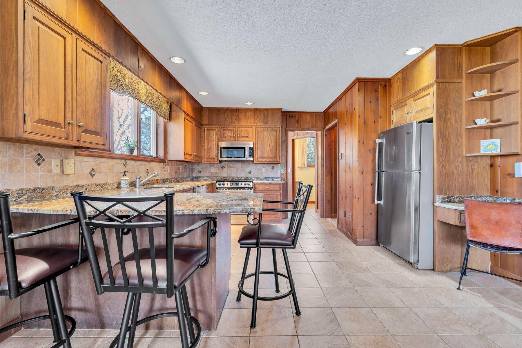 435 Acapesket Road East Falmouth, MA 02536 - Photo 15 of 40 62-IMGP0131