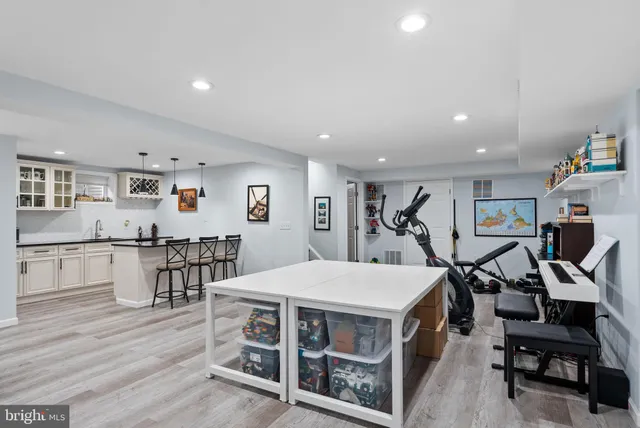 $5,200 | 7409 Aspen Avenue, Takoma Park, MD 20912