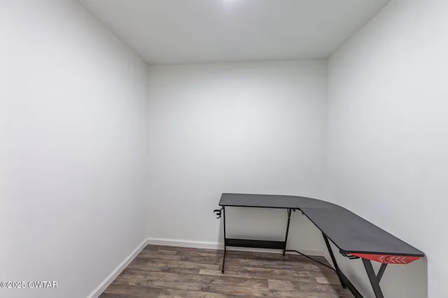 a view of backyard with trees