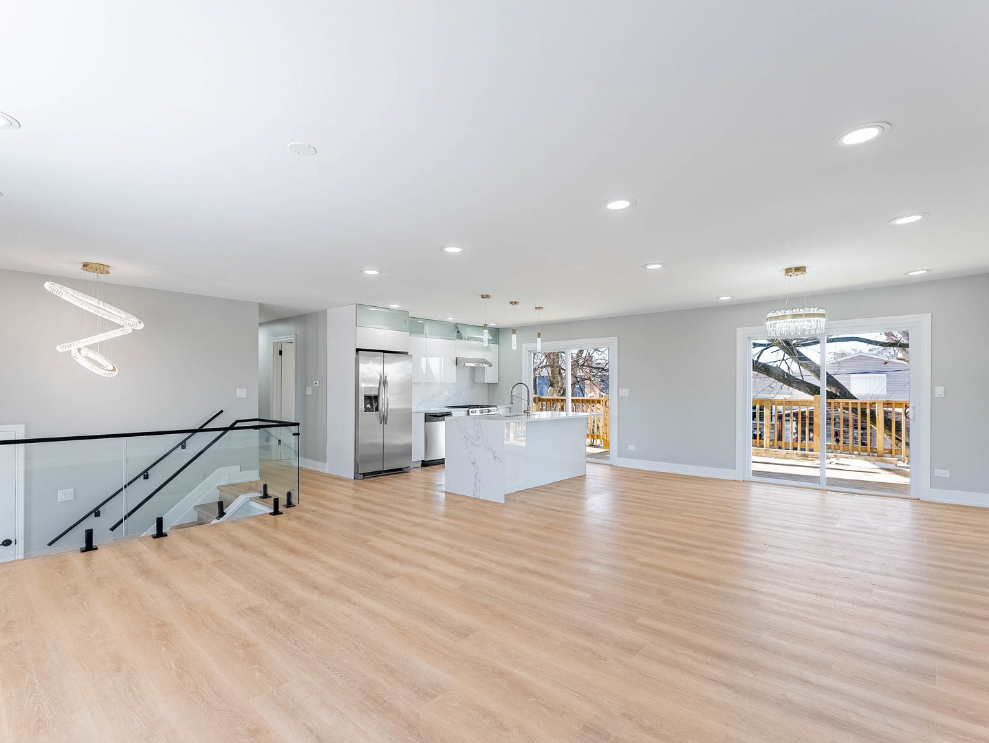 1116 Busse Road Mount Prospect, IL 60056 - Photo 11 of 33