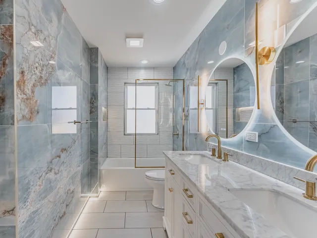 $515,000 | 1116 Busse Road, Mount Prospect, IL 60056