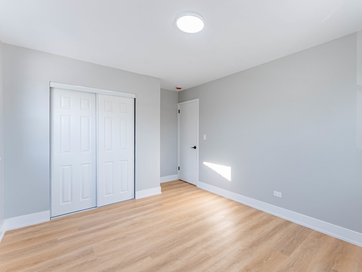 1116 Busse Road Mount Prospect, IL 60056 - Photo 21 of 33