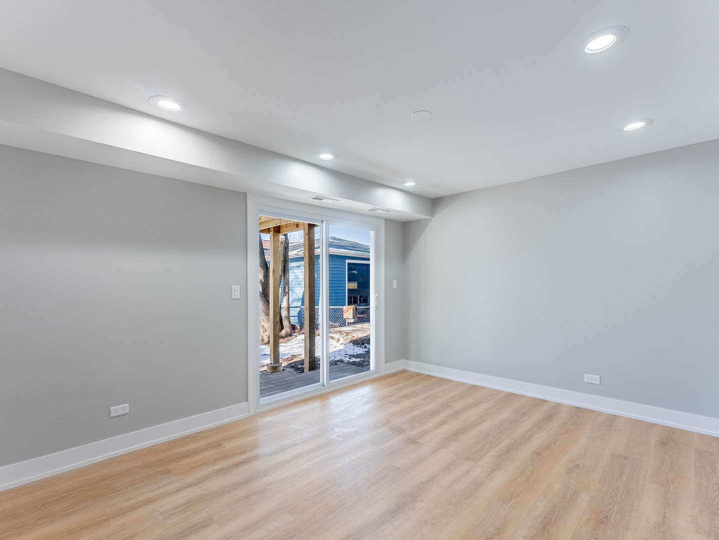 1116 Busse Road Mount Prospect, IL 60056 - Photo 25 of 33