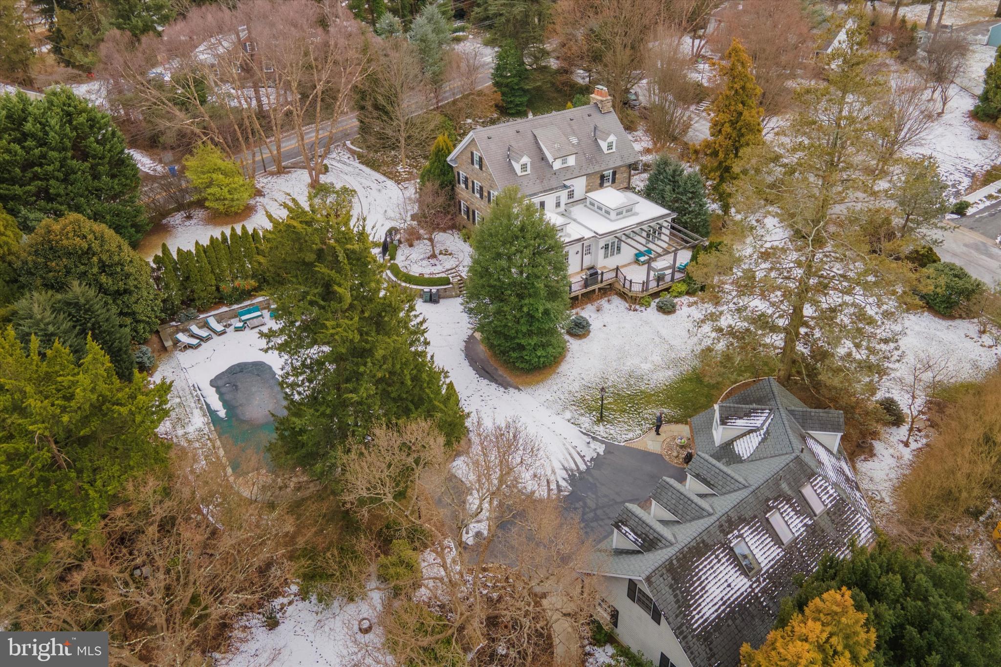 101 East Brookhaven Road Wallingford, PA 19086 - Photo 58 of 60 an aerial view of residential houses with outdoor space