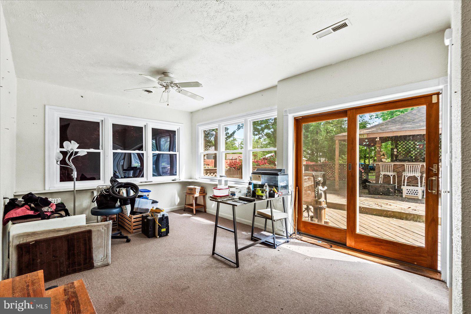 797 Forest Grove Road Colonial Beach, VA 22443 - Photo 16 of 38 Sun-room