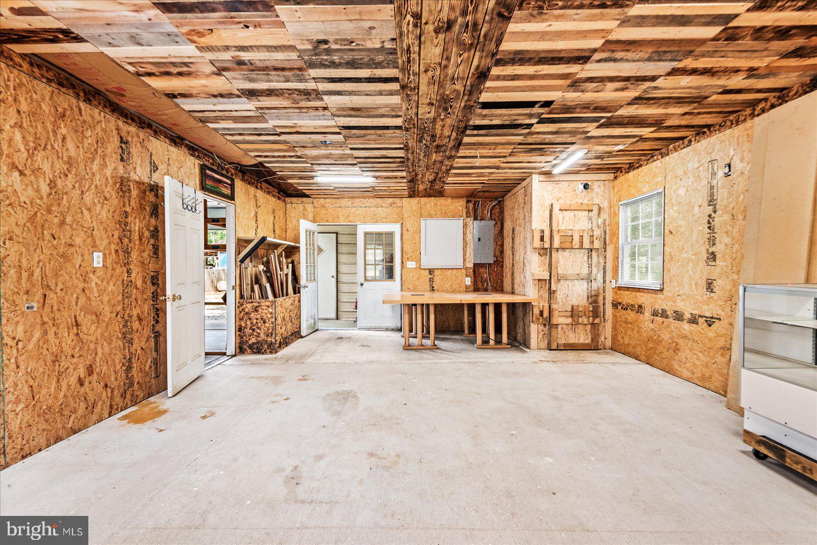 797 Forest Grove Road Colonial Beach, VA 22443 - Photo 35 of 38 Frame Garage workshop room