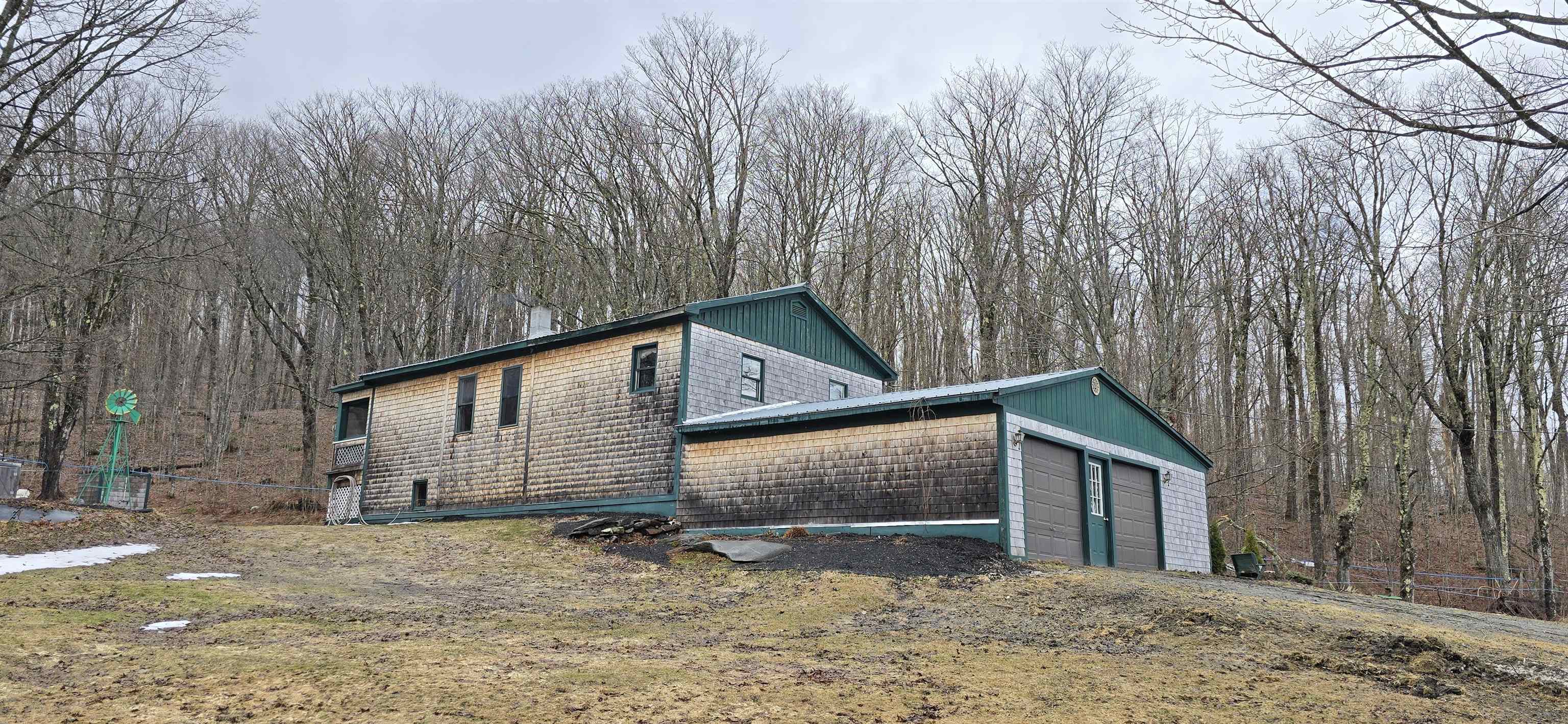 681 Phillips Road Glover, VT 05875 - Photo 7 of 42