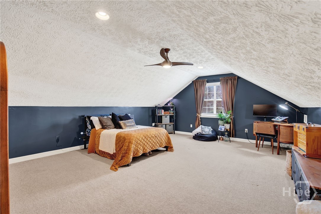 253 Scuffletown Road Guyton, GA 31312 - Photo 27 of 37 Spacious room with vaulted ceiling, ideal for a guest suite, office, or flex space.