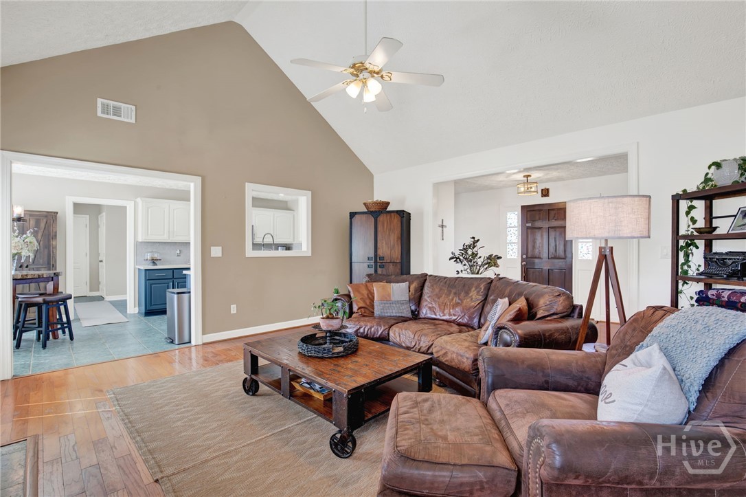 253 Scuffletown Road Guyton, GA 31312 - Photo 8 of 37