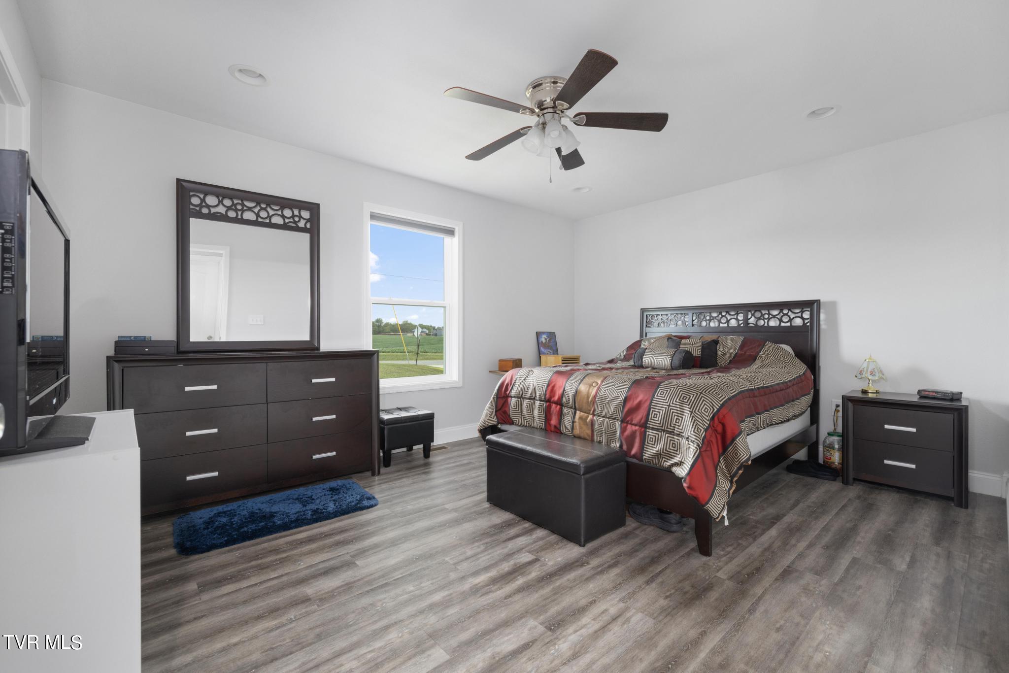 20 Brown Road Chuckey, TN 37641 - Photo 25 of 42 Prmary Bedroom