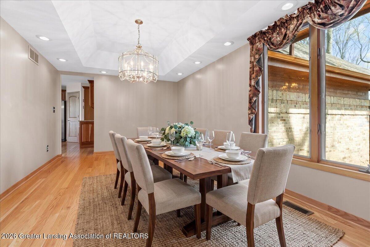 5265 North Canal Road Dimondale, MI 48821 - Photo 19 of 57 70-Dining Room