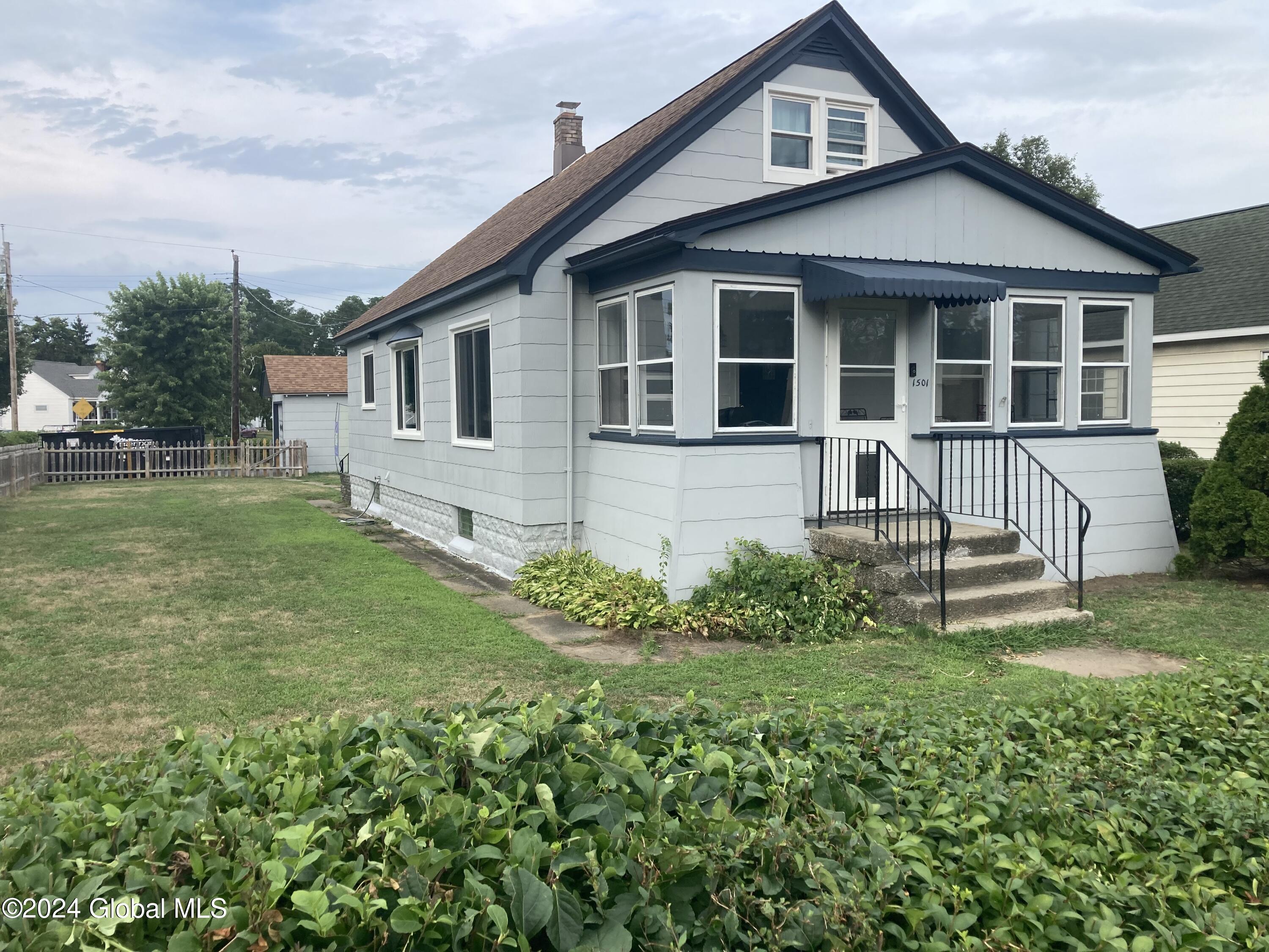 1501 Curry Road Rotterdam, NY 12306 - Photo 1 of 38 Primary