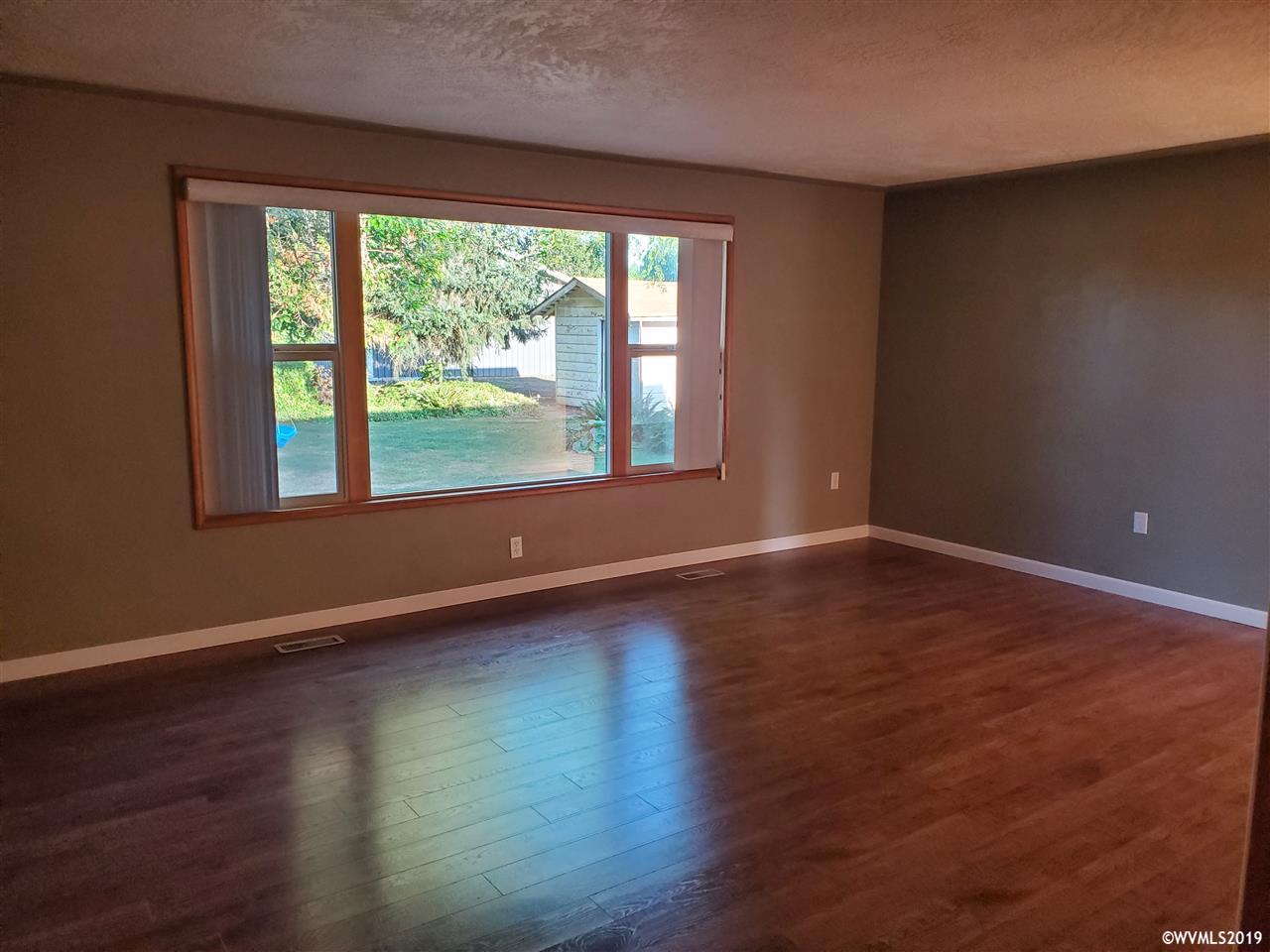 175 Southeast Fir Villa Road Dallas, OR 97338 - Photo 15 of 31 Gallery Image 15