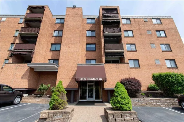 $130,000 | 416 Isabella Street, Unit 303, Oakmont, PA 15139