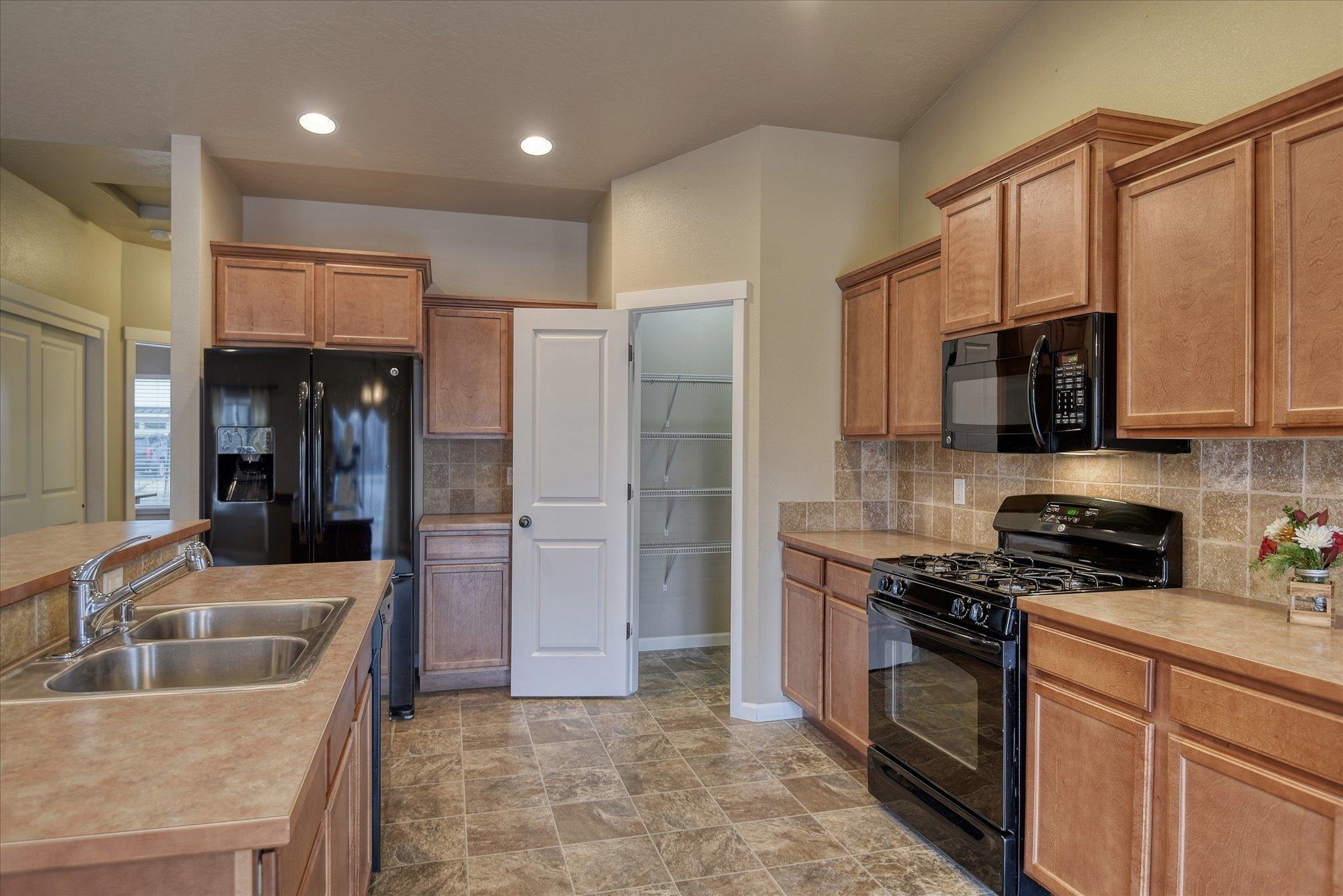 9128 North K Street Spokane, WA 99208 - Photo 12 of 50 Gallery Image 12