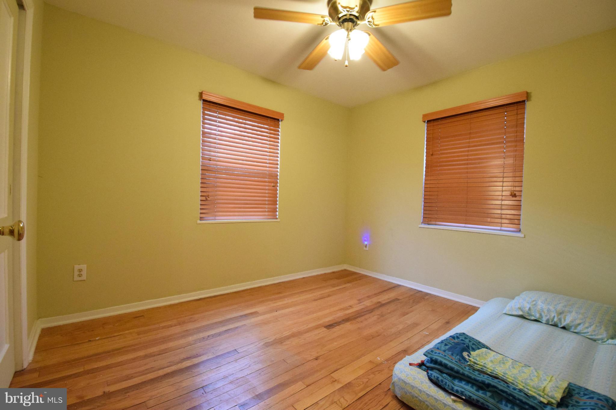 7304 Annapolis Road Hyattsville, MD 20784 - Photo 11 of 18 Bedroom